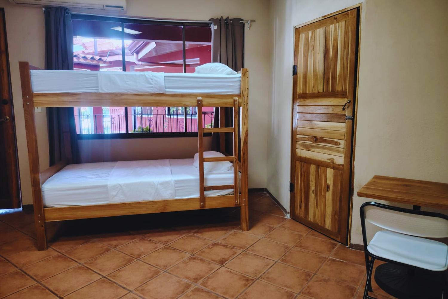 Hospedaje Papalotes Quepos Extérieur photo